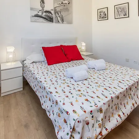 Rooftop アパート パルム・マール